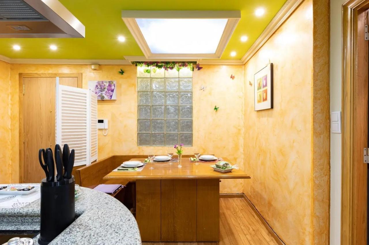 Apartamento D'Angela- Pontevedra Centro Luaran gambar